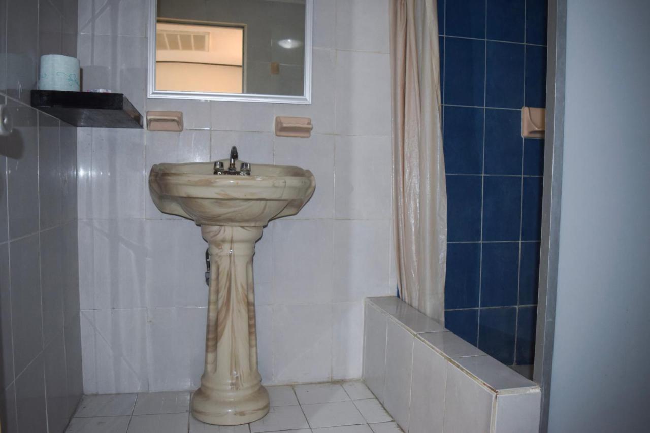 Rio Bravo Hotel Virrey מראה חיצוני תמונה